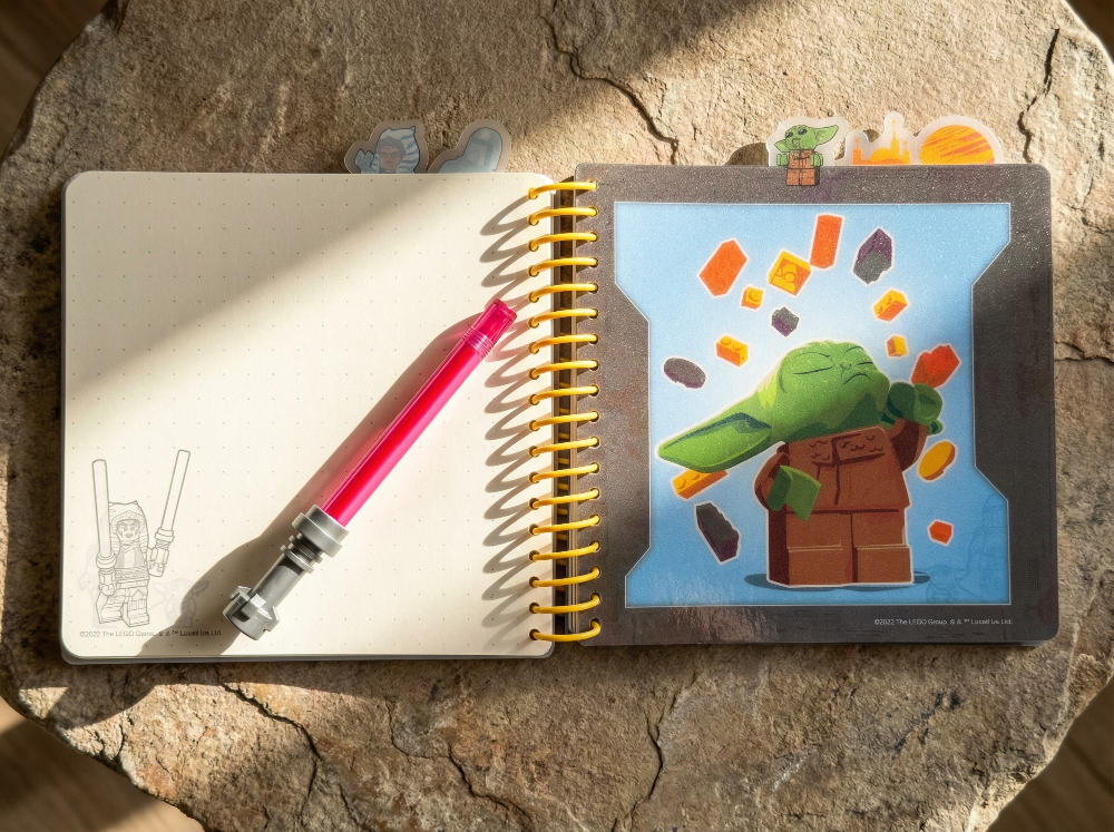 LEGO® STAR WARS™ THE MANDALORIAN™ Spiral Notebook Family (53772)